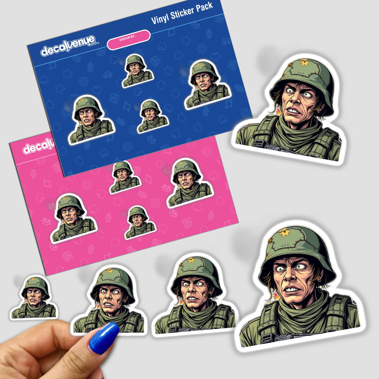 Sticker pack Soldado Caolha featuring cartoon soldiers in military uniforms and helmets, available as physical stickers or digital artwork.