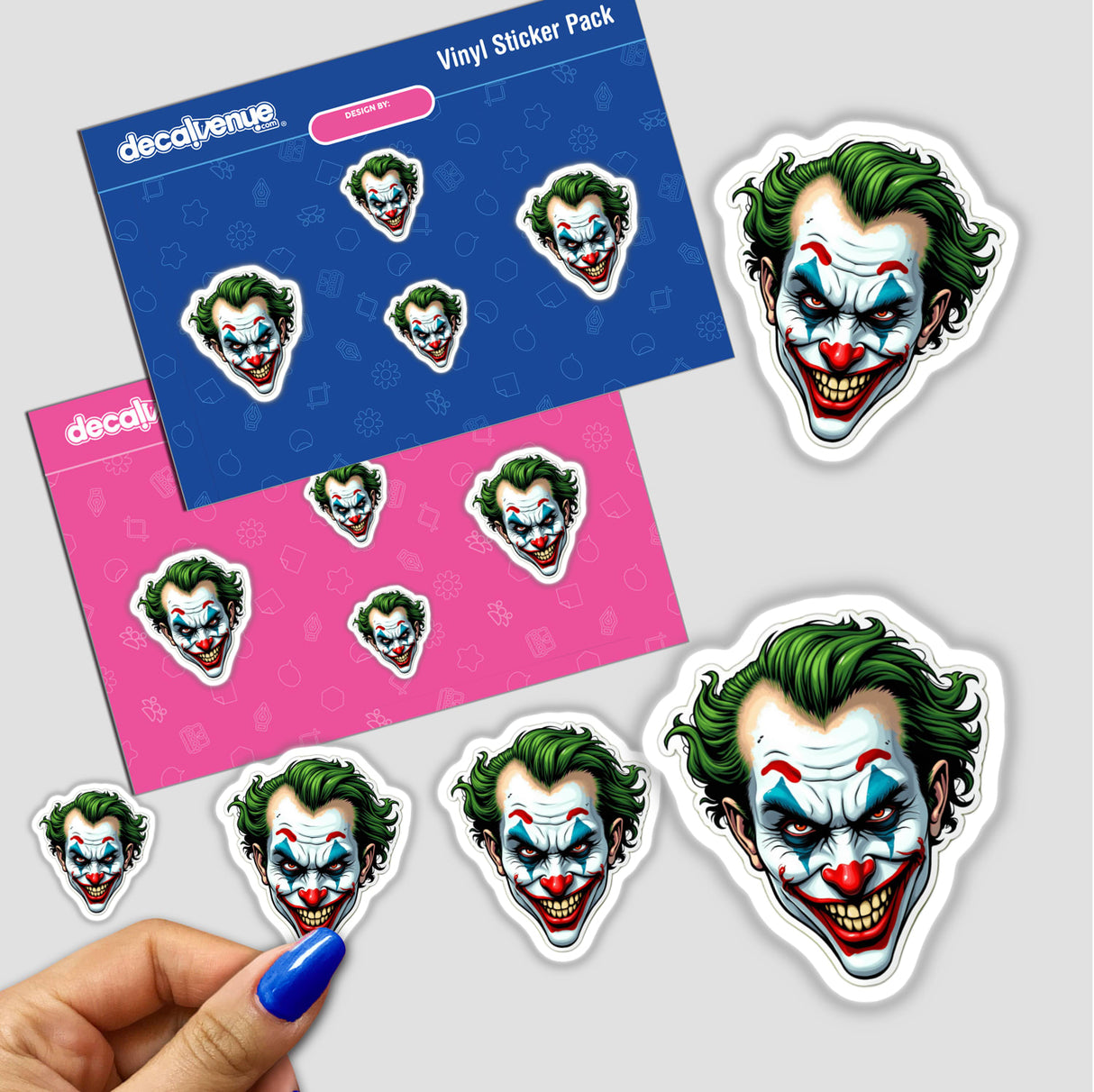 Palhaço Estrela sticker featuring a cartoon clown face, shown on a hand with blue nail polish, perfect for unique decoration or digital art use.